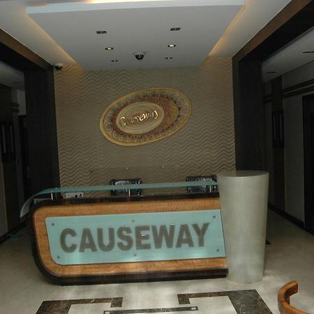 Hotel Causeway, Colaba Mumbai Exterior foto